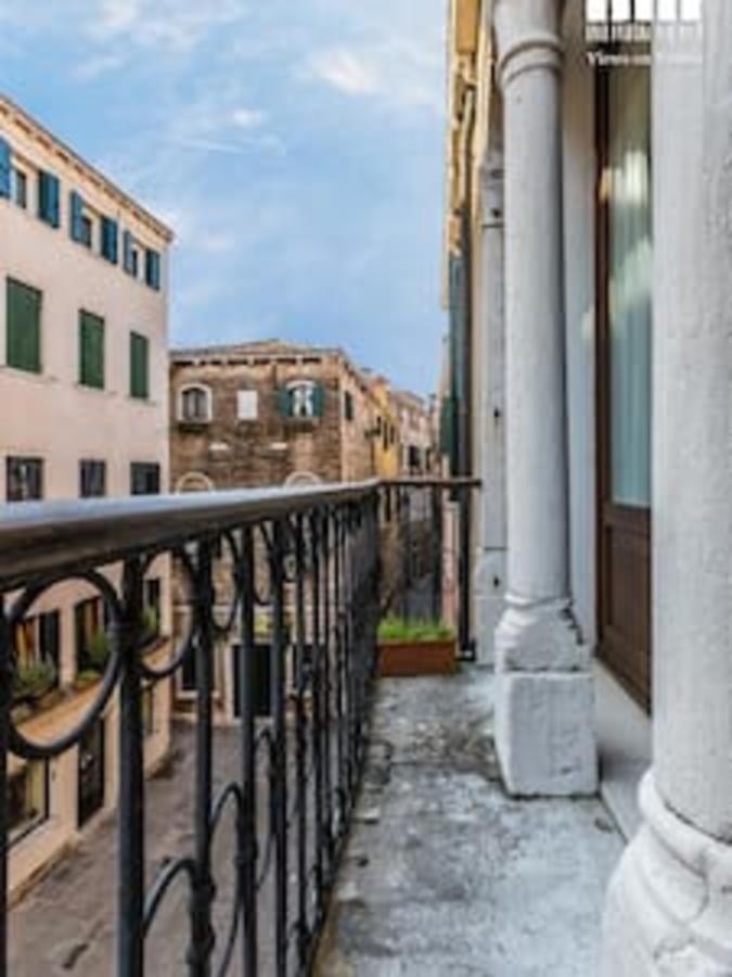 Ferienwohnung Ca' Grassi 2 Charming Balcony Venedig Exterior foto