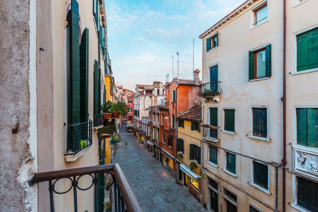Ferienwohnung Ca' Grassi 2 Charming Balcony Venedig Exterior foto